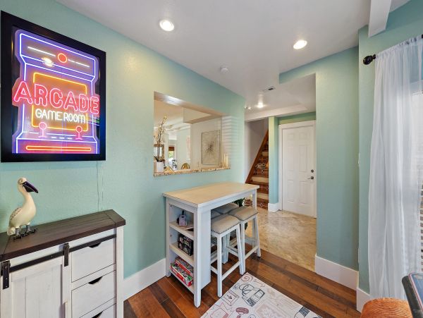 Longboat Key Canal-Front Home With Private Heated Pool