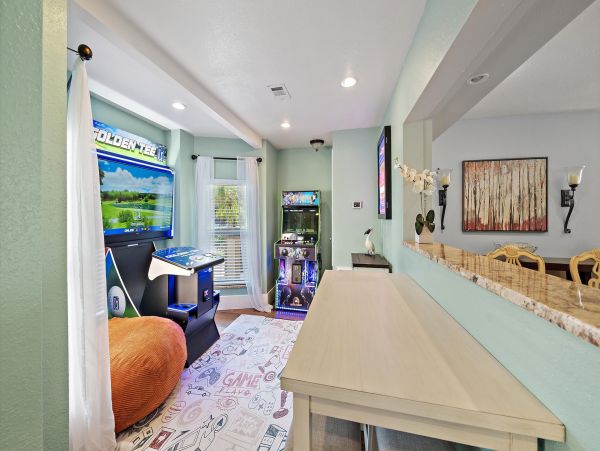 Longboat Key Canal-Front Home With Private Heated Pool