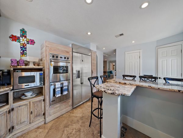 Longboat Key Canal-Front Home With Private Heated Pool
