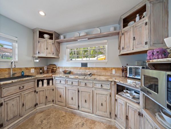 Longboat Key Canal-Front Home With Private Heated Pool