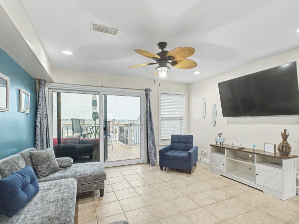 Pensacola Beach Waterfront Townhome With Heated Pool