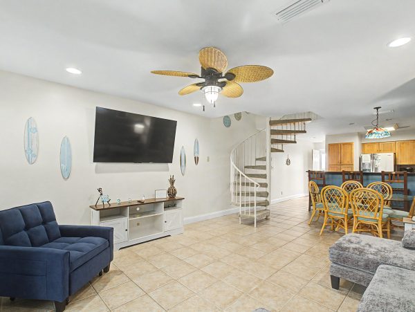 Pensacola Beach Waterfront Townhome With Heated Pool