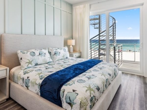 Panama City Beach Gulf-Front Vacation Rental  Pool On Beach