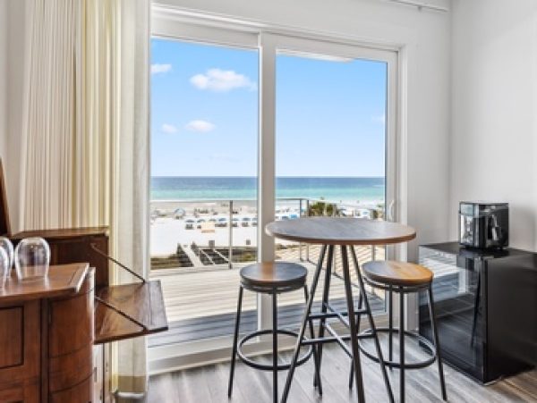 Panama City Beach Gulf-Front Vacation Rental  Pool On Beach