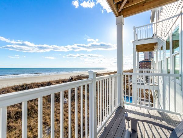 Oceanfront Luxury Retreat - 21-Bedrooms, Unmatched Privacy & Comfort