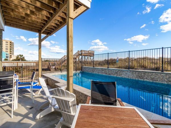 Oceanfront Luxury Retreat - 21-Bedrooms, Unmatched Privacy & Comfort