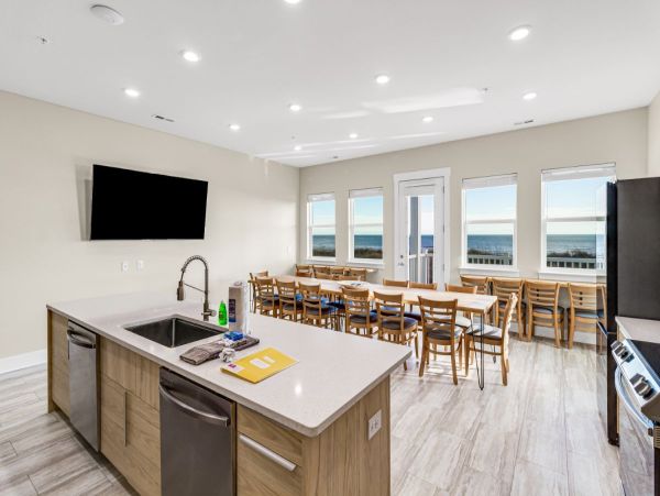 Oceanfront Luxury Retreat - 21-Bedrooms, Unmatched Privacy & Comfort