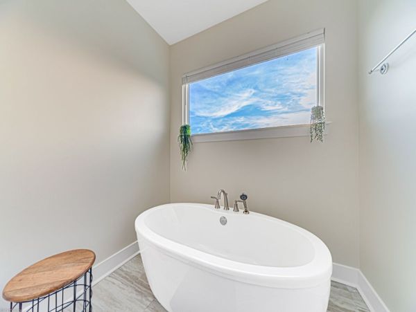 Oceanfront Luxury Retreat - 21-Bedrooms, Unmatched Privacy & Comfort