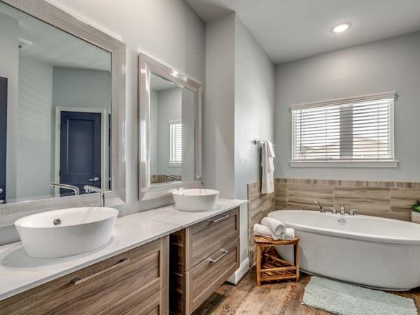 North Myrtle Beach 21-Bedroom Home With Private Pool