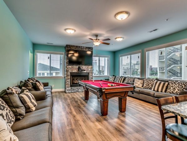 North Myrtle Beach Group Home With Private Pool & Spa