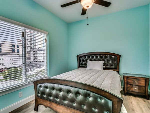 North Myrtle Beach Group Home With Private Pool & Spa