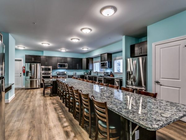 North Myrtle Beach Group Home With Private Pool & Spa