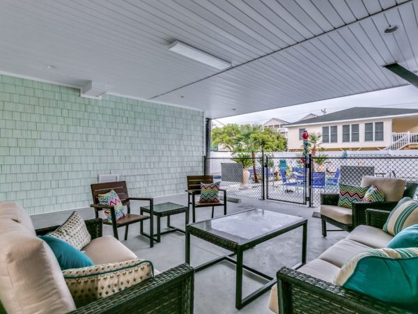 North Myrtle Beach Group Home With Private Pool & Spa