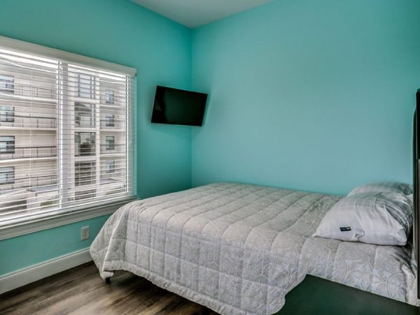 North Myrtle Beach Group Home With Private Pool & Spa