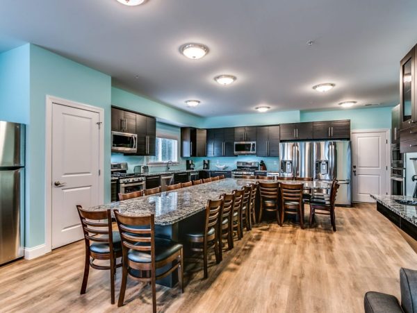 North Myrtle Beach Group Home With Private Pool & Spa