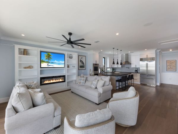 Luxury 6- Bedroom Vacation Rental Home on Anna Maria Island Private large Pool Spa - additional view, photo 2