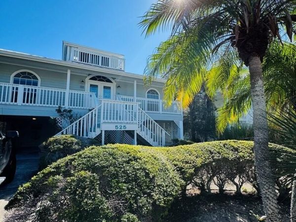 Canal-Front Vacation Home on Anna Maria Island Private Pool
