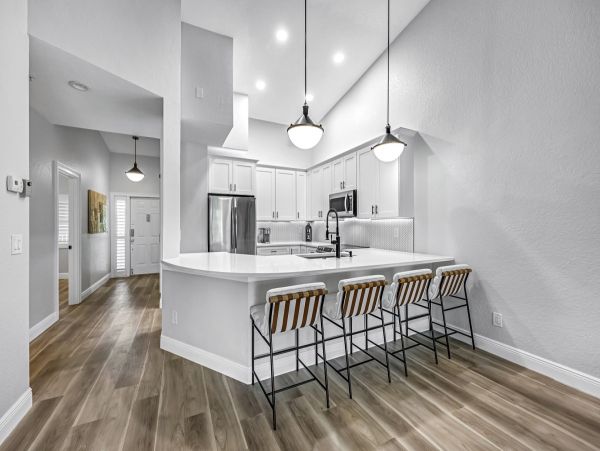 Naples New Arrival Vacation Condo Three Bedrooms - additional view, photo 3
