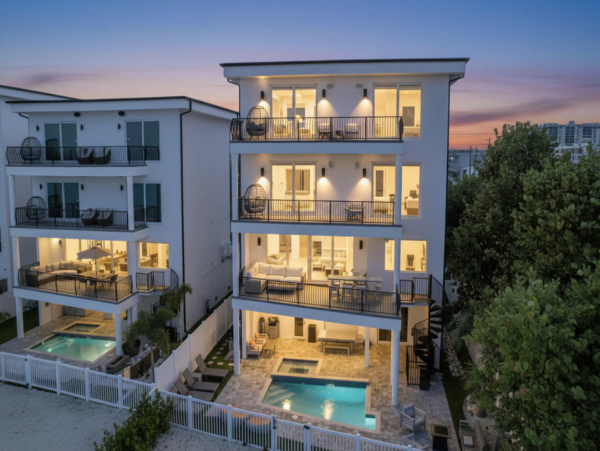 Treasure Island luxury Vacation Rental with Five Bedrooms Magnificent Views & Pool
