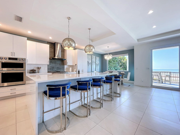 Treasure Island luxury Vacation Rental with Five Bedrooms Magnificent Views & Pool - additional view, photo 5
