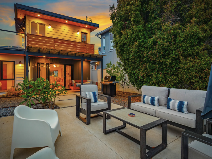 3 Bedroom La Jolla Vacation Rental in Bird Rock  Modern Interior