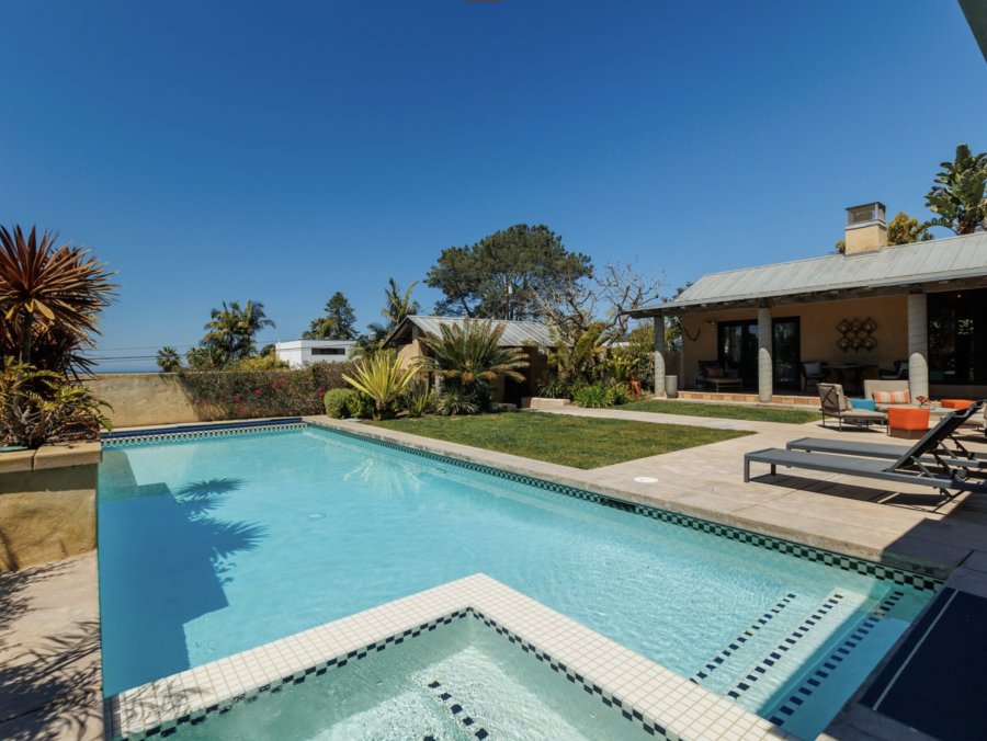 Solana Beach Hacienda Vacation Home Pool Hot Tub 10 Min Walk to the Beach