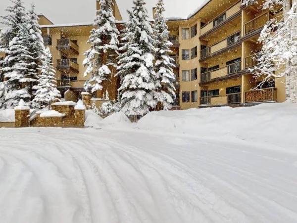 Spacious Mountain View 4 Bedroom Condo Vail Colorado - additional view, photo 3