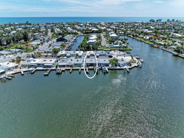 Anna Maria  Island Waterfront Vacation Rental with Bay Views Private Dock & Beach Access - additional view, photo 4