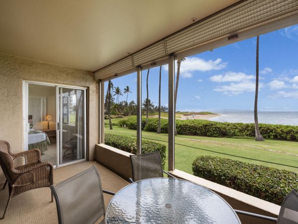3 Bedroom Oceanfront Condo on Maui Ground Floor Beach Access - additional view, photo 3