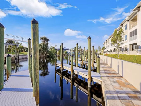 Two Bedroom Waterfront Cape Coral