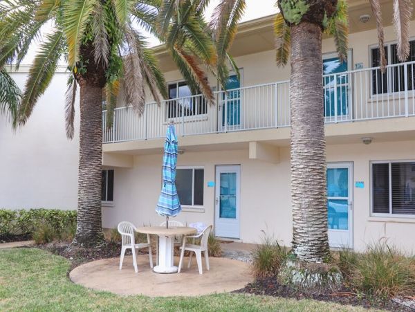 One Bedroom Siesta Key Vacation Condo Sleeps Four Guests