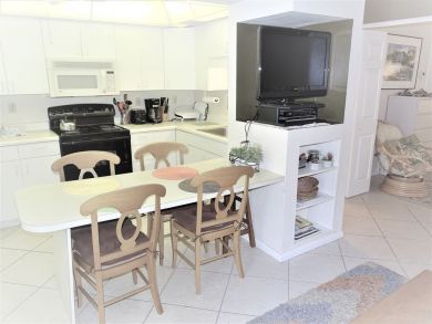 Siesta Key Vacation Condo One Bedroom Sleeps Four Guests Siesta Key Vacation Condo One Bedroom Sleeps Four Guests