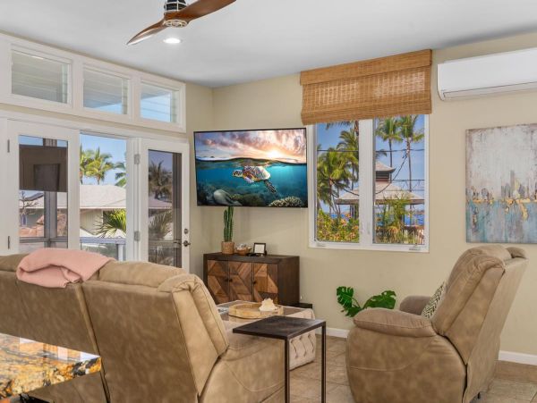 Longboat Key Luxury Vacation Home. Excellent