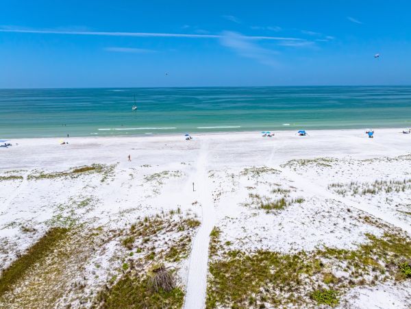 Siesta Key Vacation Rental Condo - Beachfront 2-Bed with Gulf Views