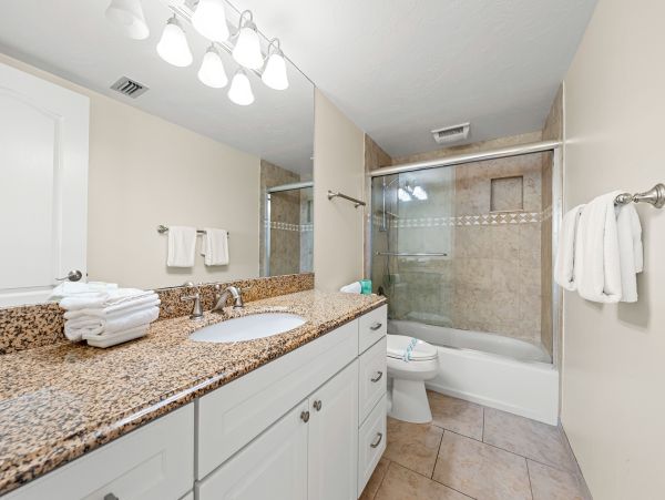 Siesta Key Vacation Rental Condo - Beachfront 2-Bed with Gulf Views
