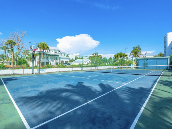 Why Not come to Siesta Key for your Next Winter Break? Huge Balcony