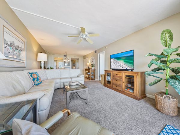 Siesta Key Vacation Rental with Beach Access & Ocean Views 2-Bedroom Condo