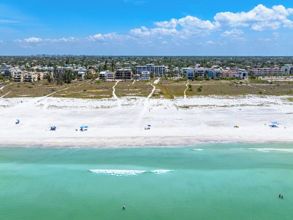 Beachfront Condo in Siesta Key