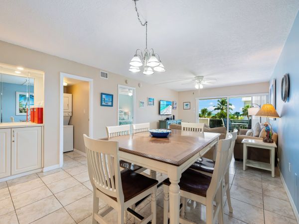 Beachfront Condo in Siesta Key