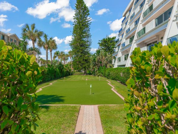 Siesta Key Vacation Condo 2 Bedrooms Gulf Views!