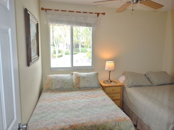 Siesta Key Vacation Rental 2 Bedroom Sleeps 7