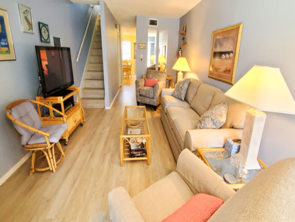 Siesta Key Vacation Rental with 2 Bedrooms