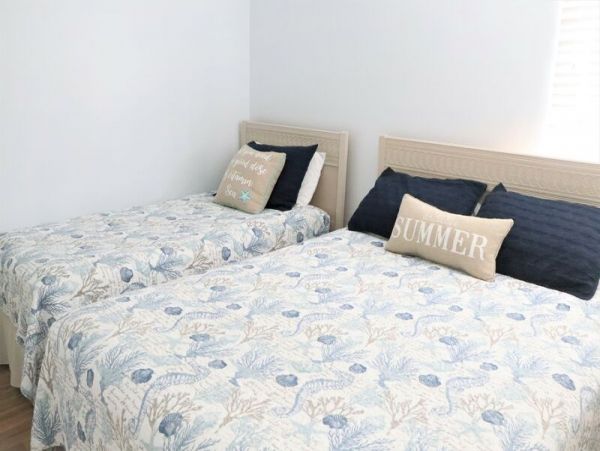 Siesta Key Vacation Condo Sleeps Six Guests