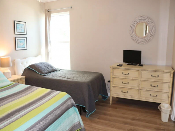 Siesta Key Beachside Two Bedroom Vacation Condo