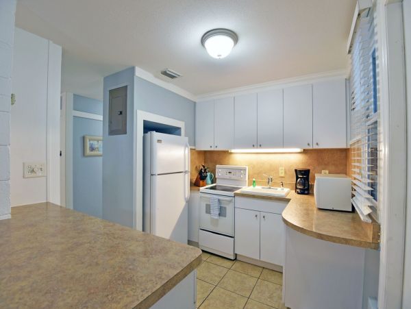 Siesta Key Three Bedroom Rental One Min Walk to Beach