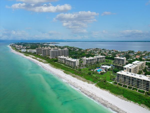 Longboat Key Beachfront Vacation Rental - Gulf of Mexico Condo with Balcony Views