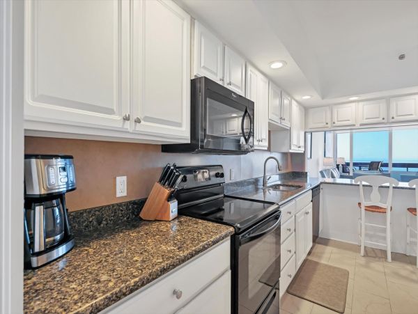 Longboat Key Beachfront Vacation Rental - Gulf of Mexico Condo with Balcony Views