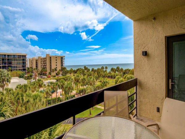 Longboat Key Two Bedroom Beach Rental