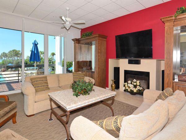 Longboat Key Beach Vacation Community 2 Bedroom Condo