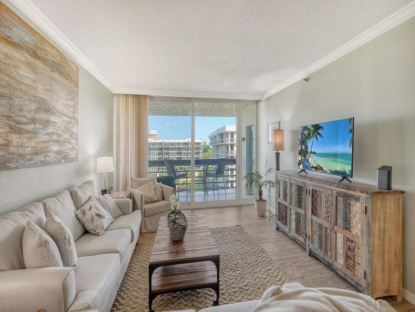 Longboat Key Beach Vacation Community 2 Bedroom Condo